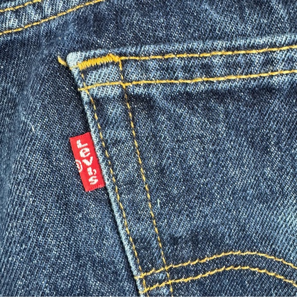 Levi's Strauss Classic 517 Dark Blue Denim Jeans Zipper Fly Men's Size 36 x 36 - Picture 6 of 9